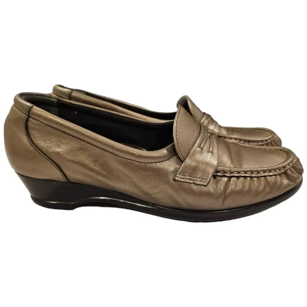 SAS Tripad Simplify Leather Moccasin Slip On Loafers 7.5 Medium Bronze
